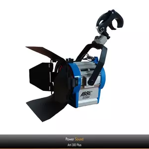 Power Sound Theaterscheinwerfer Arri 300 Plus mieten.